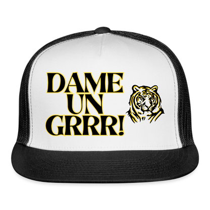 Dame Un Grrr! Trucker Hat - white/black
