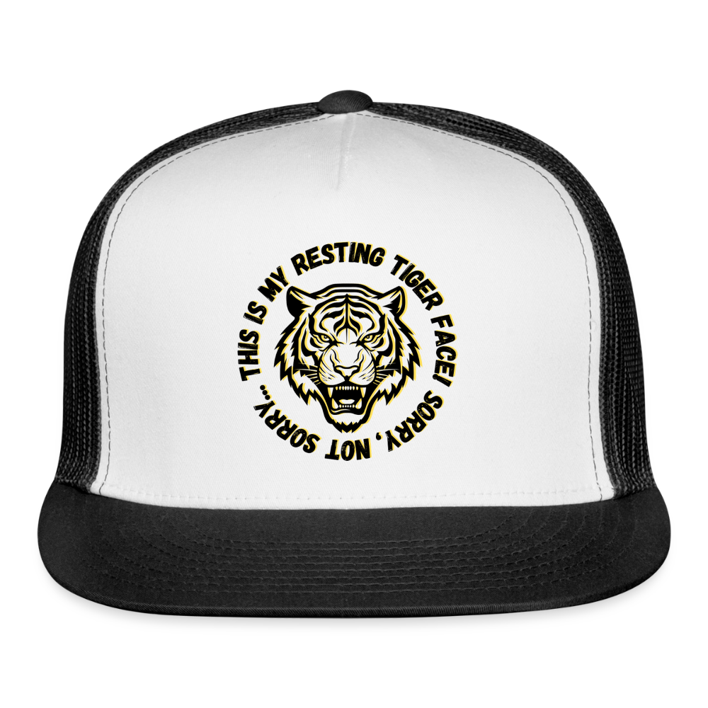 Resting Tiger Face Trucker Hat - white/black